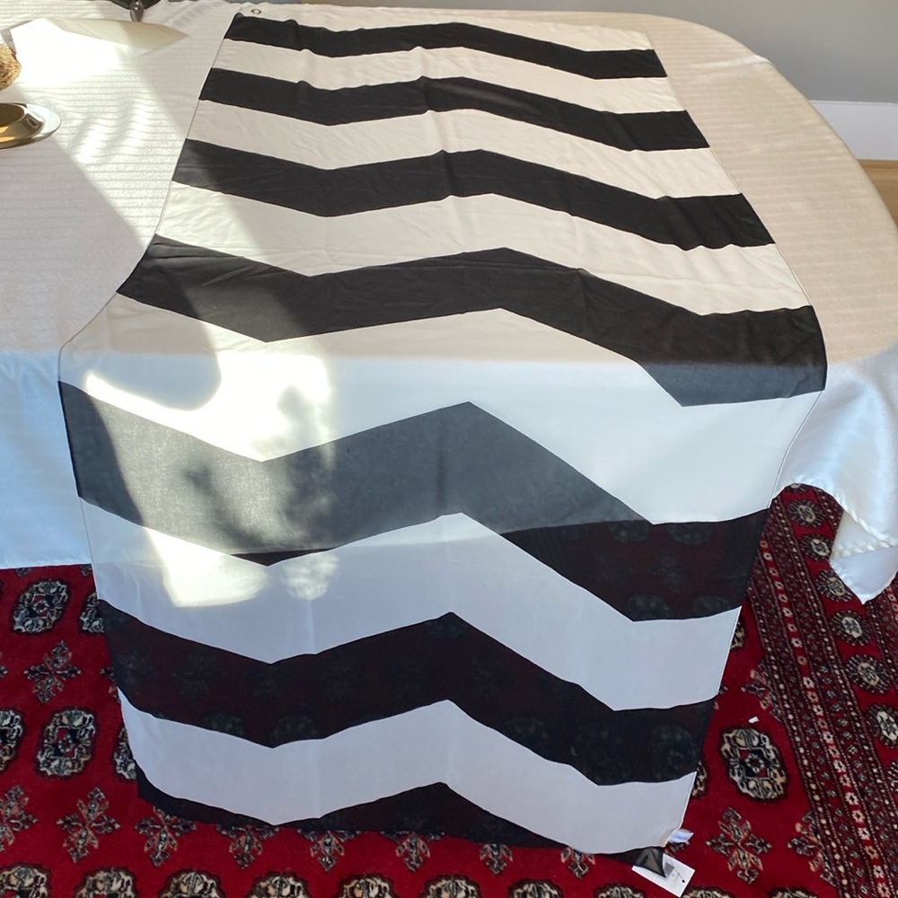 NWT: Calvin Klein polyester striped scarf